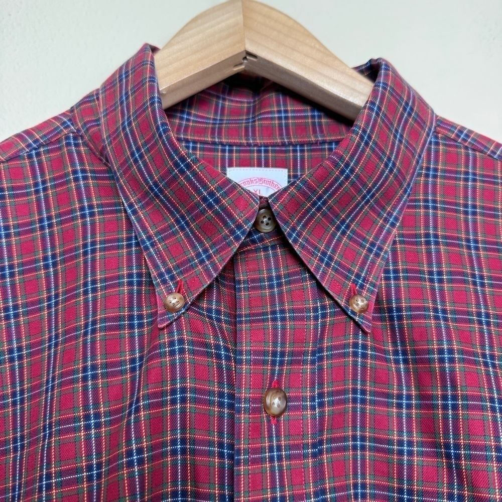 Brooks Brothers Men’s Cotton Non-Iron Button Up Shirt- XL - Picture 5 of 10